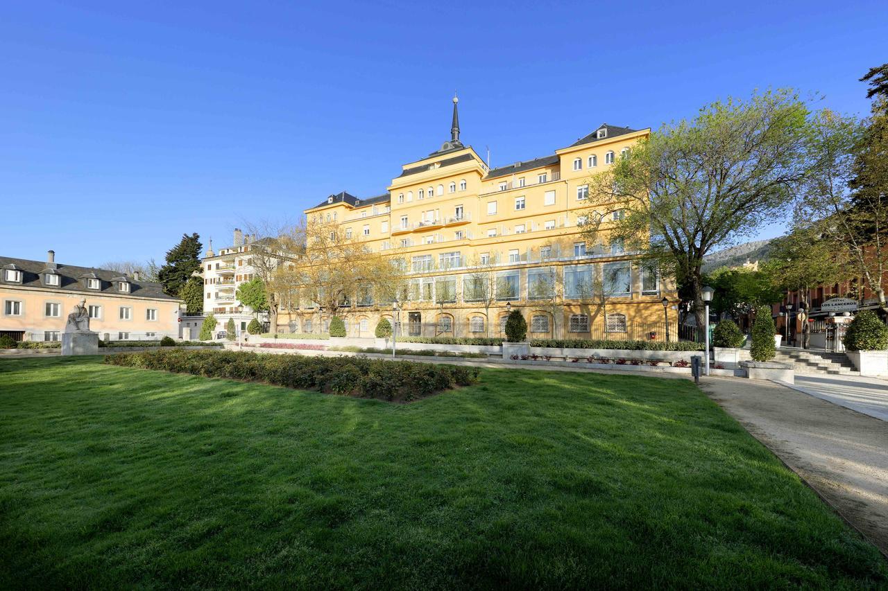 Exe Victoria Palace San Lorenzo de El Escorial Extérieur photo